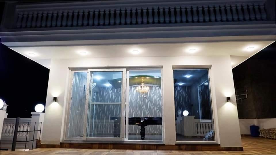 Greystone Villa, Swiming Pool , Bbq , Big Garden, Pool Table, Party Speaker, Bathtub, Kitchen, 15Mins To Golden Temple Амритсар Екстериор снимка