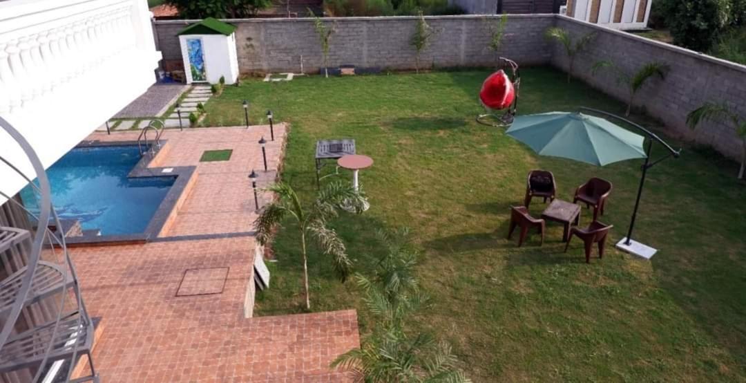Greystone Villa, Swiming Pool , Bbq , Big Garden, Pool Table, Party Speaker, Bathtub, Kitchen, 15Mins To Golden Temple Амритсар Екстериор снимка